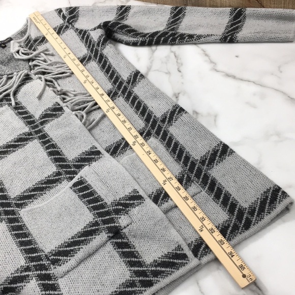 Adrienne Vittadini Black Gray Longline Cardigan Womens Medium Windowpane Plaid - Picture 10 of 10